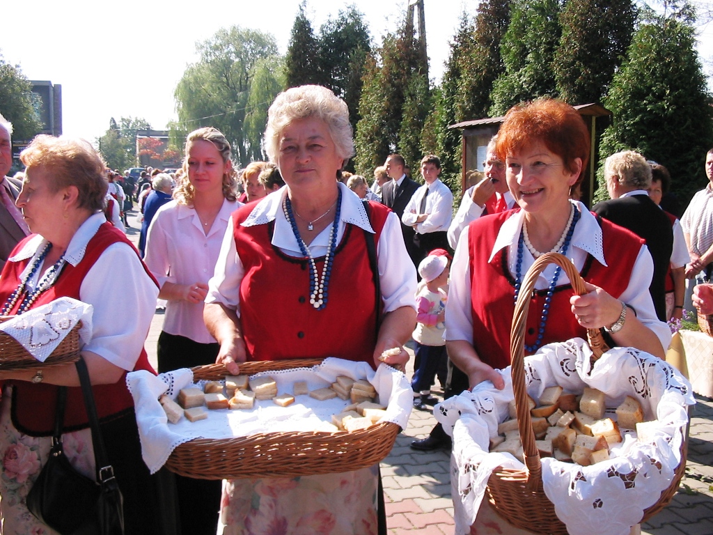 Dożynki Parafialne 2005 — zdjęcie 4